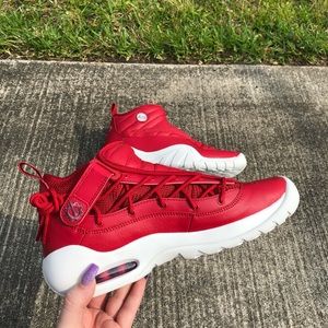 NWT Nike Air Shake NDestrukt